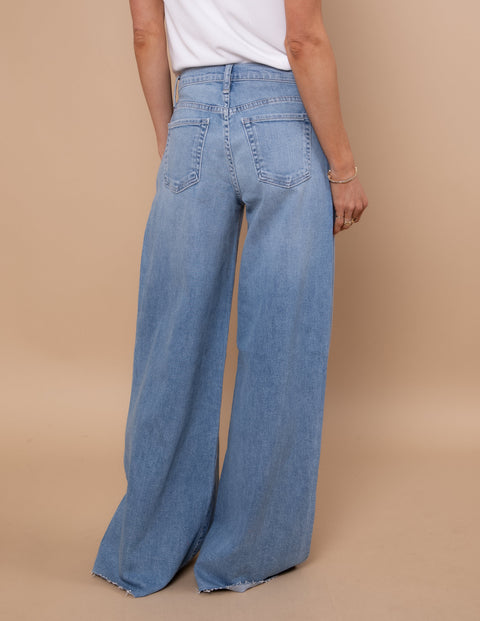 Drew Easy Straight Jean