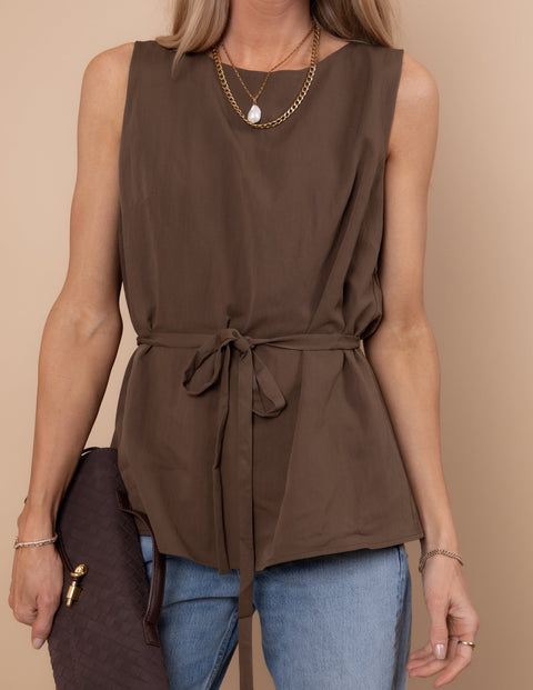 Studio Cinch Top