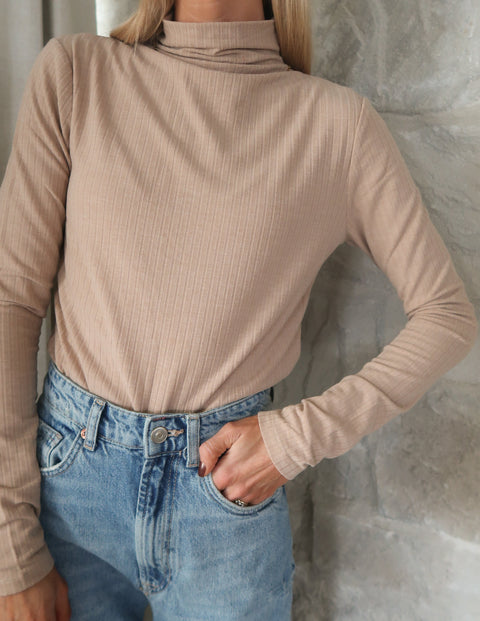 Sandstone Ribbed Top